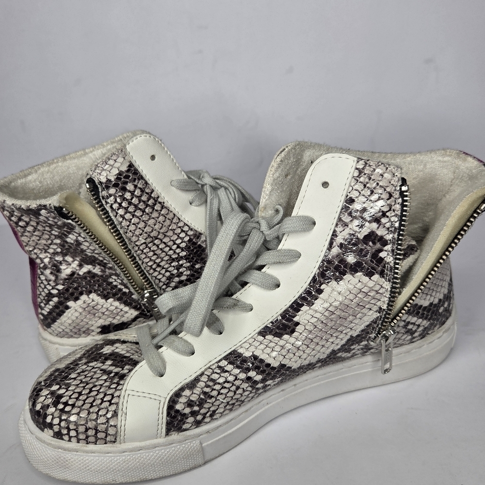 Steve Madden Jaren Snakeskin Star Lace High-Top Sneakers Women's Size 8.5 - Picture 8 of 11